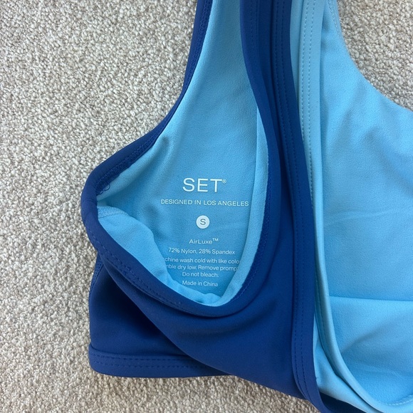 SET Active Resort Blue Sports Bra - Picture 2 of 3